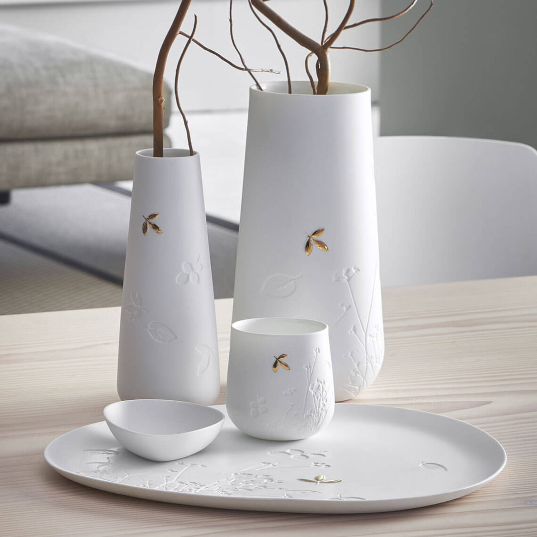 Porcelāna vāze ar zelta lapas akcentu (lielā)