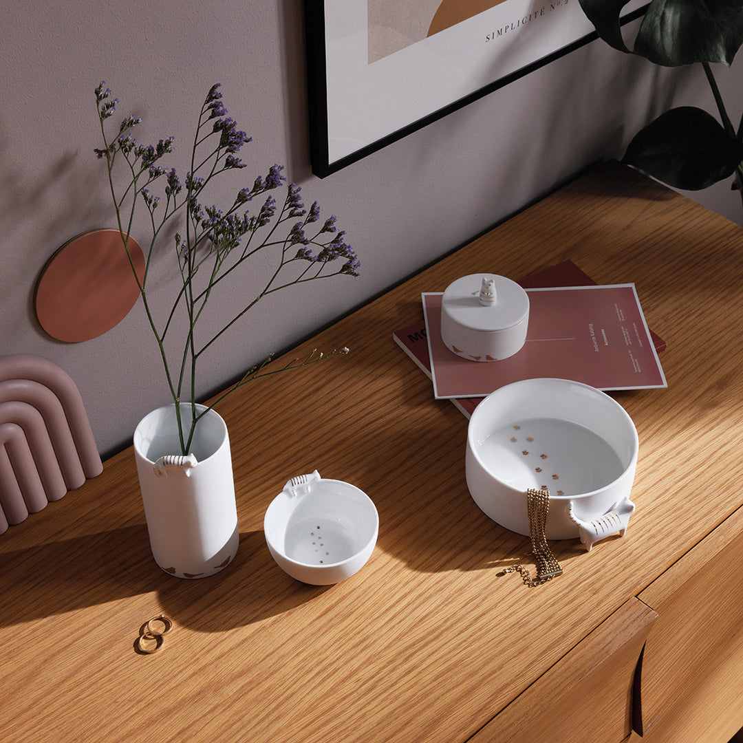 Porcelāna vāze “Putni ar kaķi”