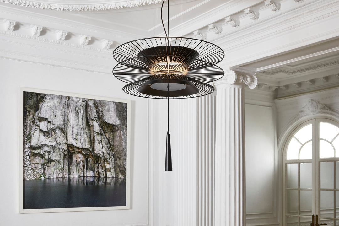 Gravity piekaramā lampa