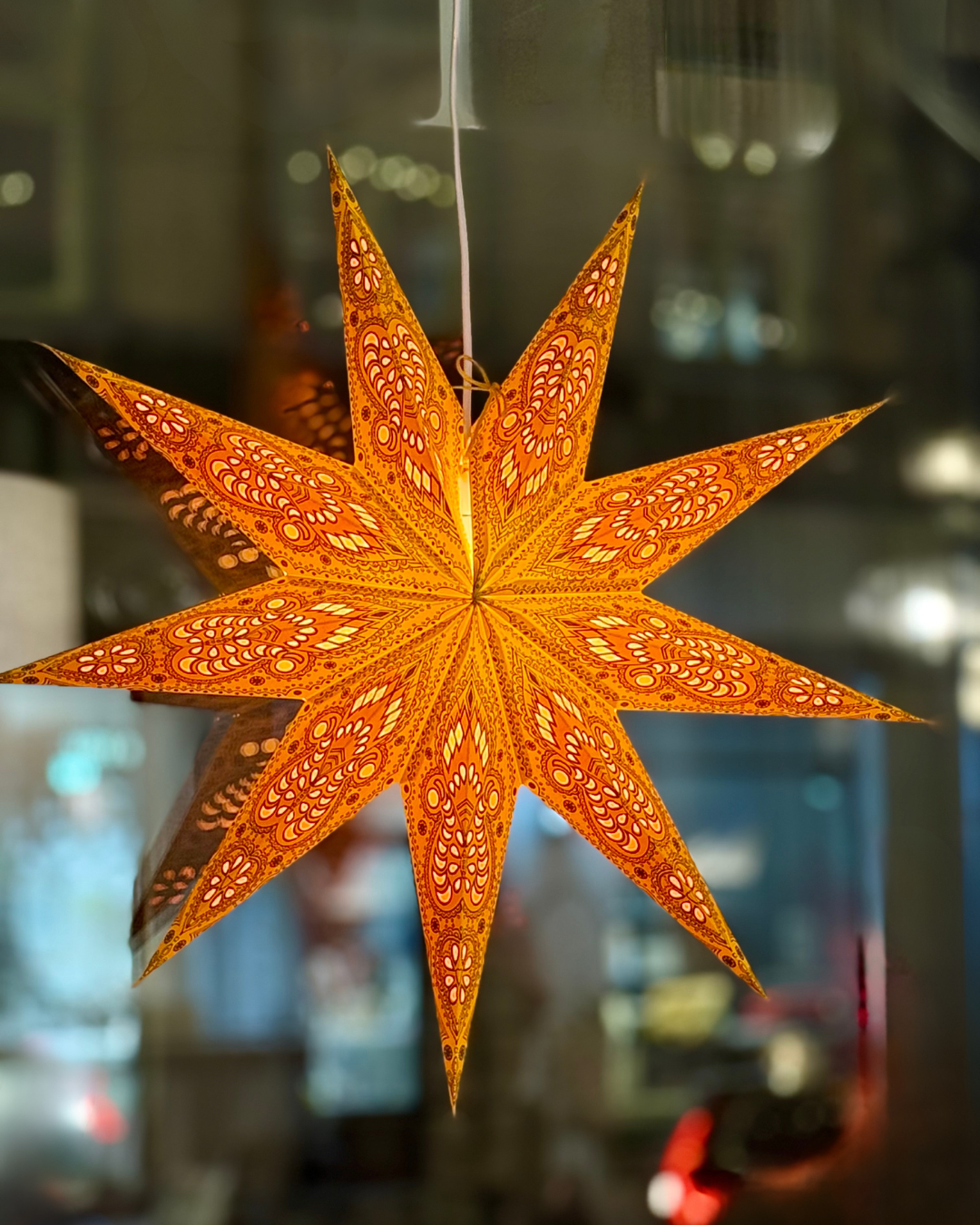 Zvaigzne-lampa dzeltena 7 stari