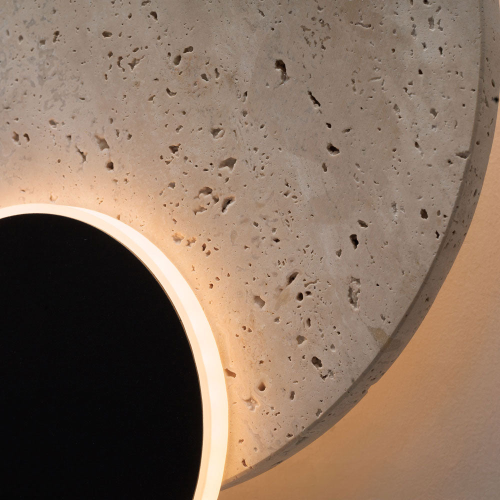 TRAVERTINO sienas lampas