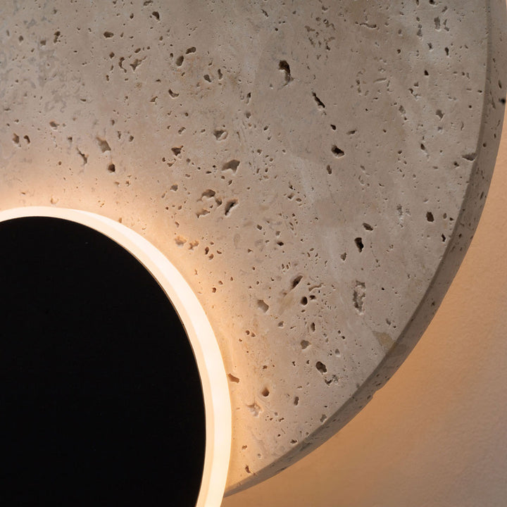 TRAVERTINO sienas lampas