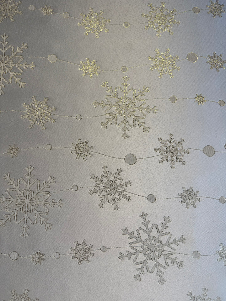 Ziemassvētku motīva apaļš galdauts | Golden Snowfall