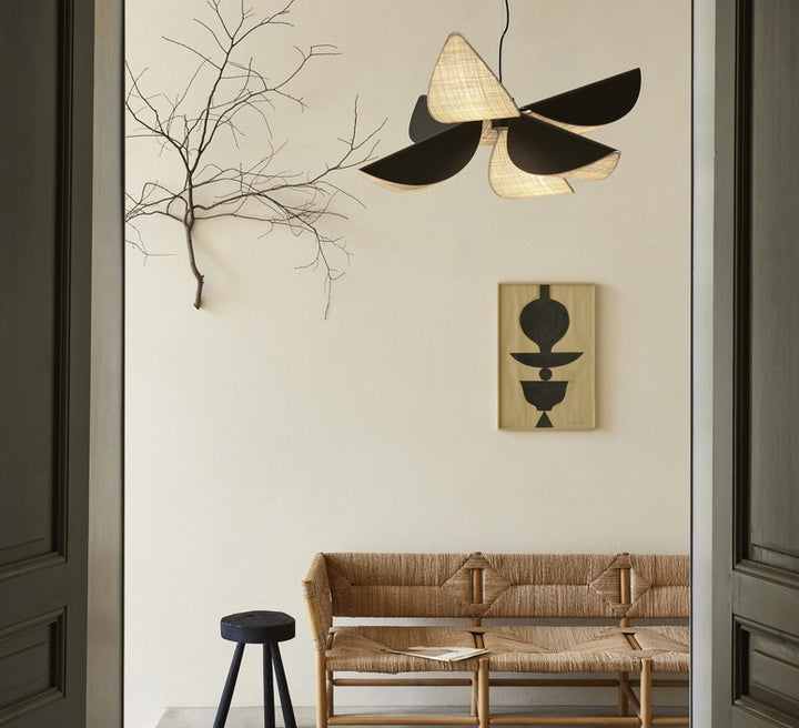 Lys piekaramā lampa