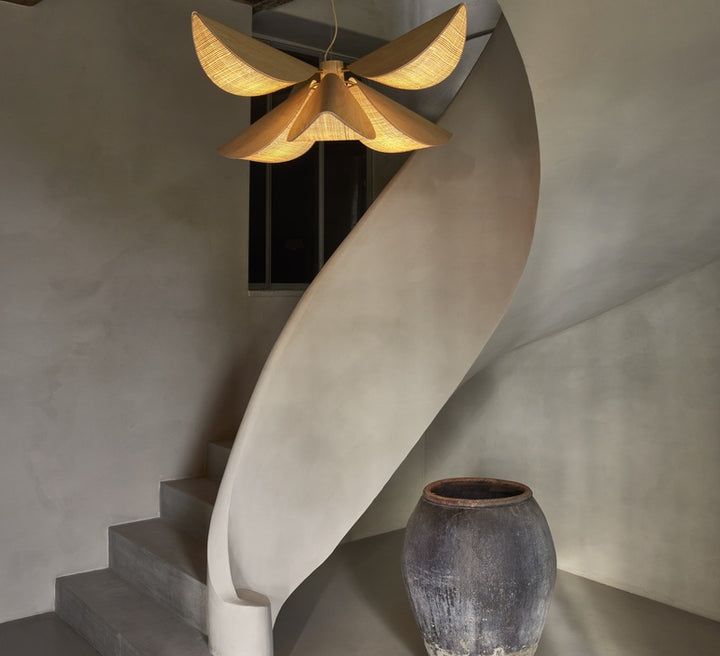 Lys piekaramā lampa